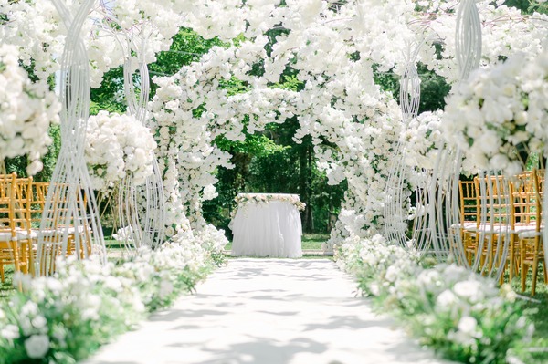The Magic of Small Details: Elevating Your Wedding Day with Thoughtful Touches